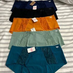 NEW pink no show panties.HIPSTERS.Super comfy.